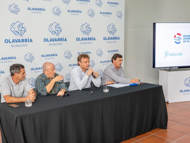 Lanzaron oficialmente la Escuela de Guardavidas Olavarr�a